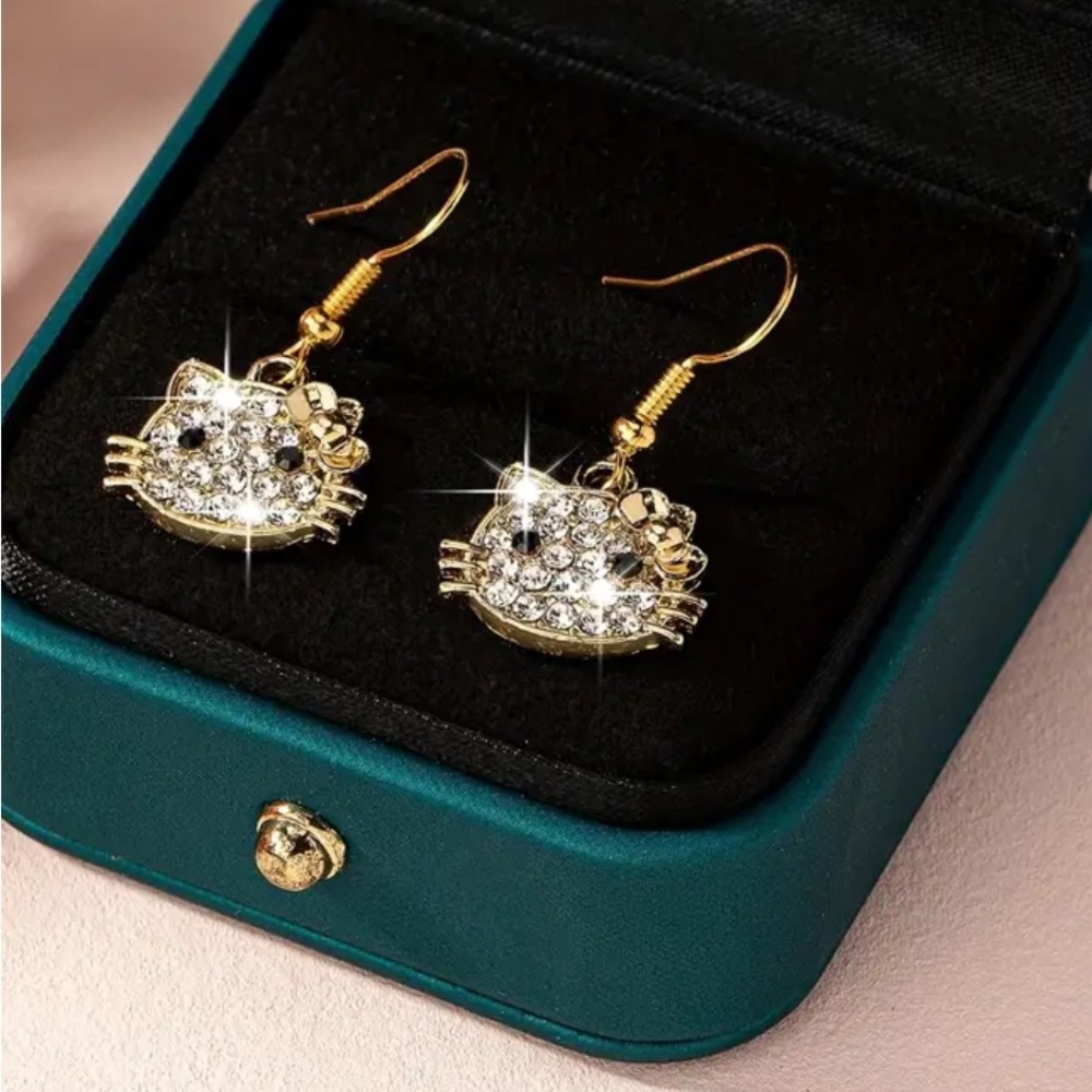 Hello Kitty Crystal Rhinestone Bling Dangle Drop Gold Tone Earrings NEW